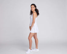 Load image into Gallery viewer, woman wearing grey printed tennis outfit